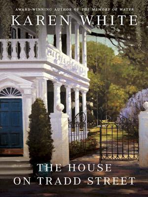 Featured Post Image - The House on Tradd Street by Karen White #BookReview #Mystery #Ghosts